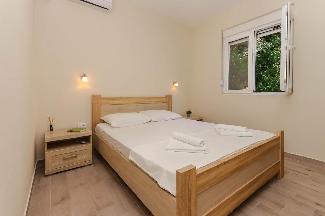 Sea Star Luxury Apartment 科托尔 外观 照片