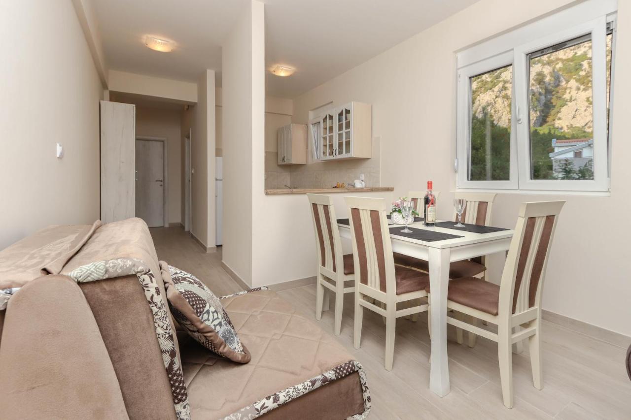 Sea Star Luxury Apartment 科托尔 外观 照片