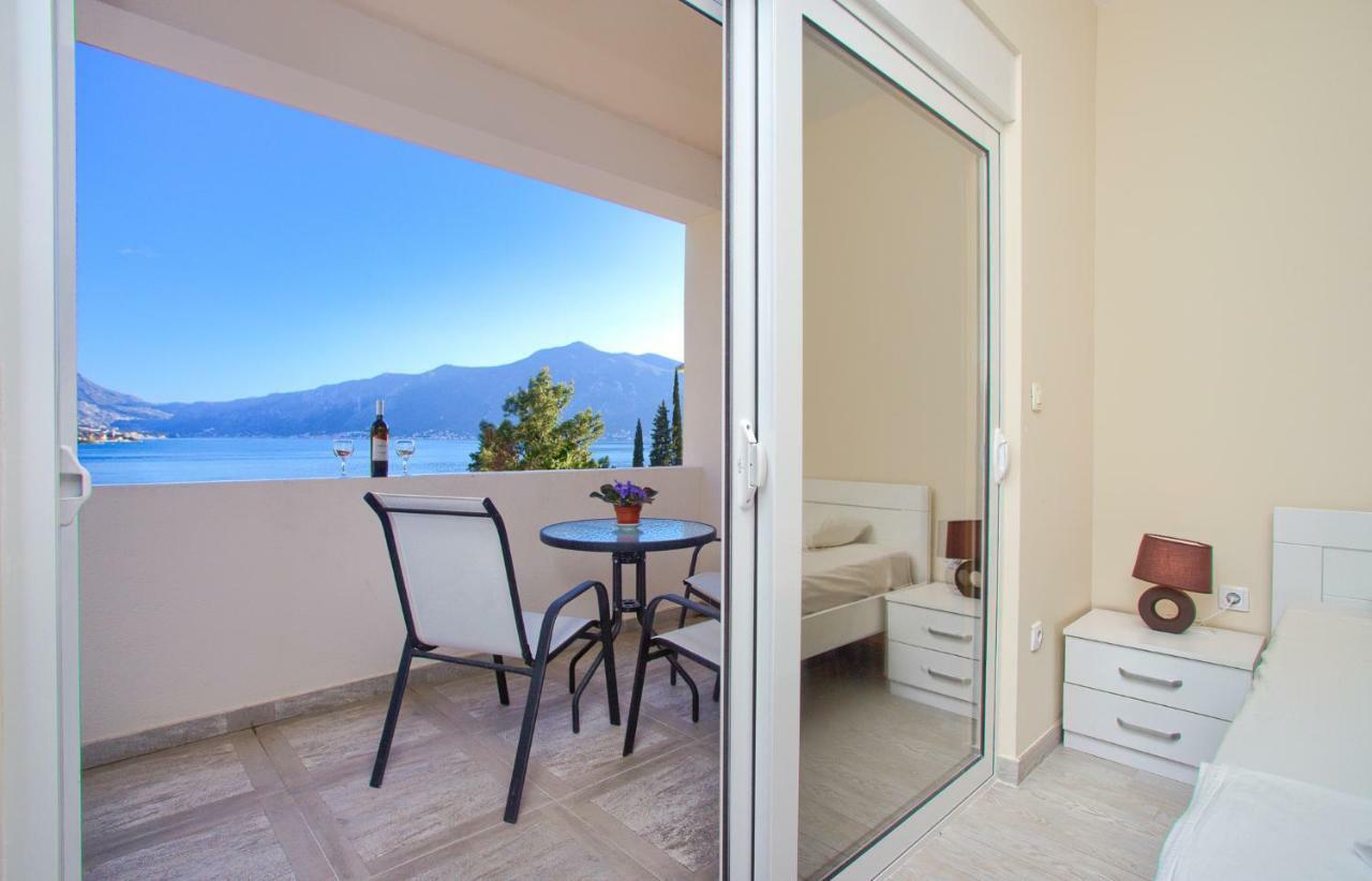 Sea Star Luxury Apartment 科托尔 外观 照片